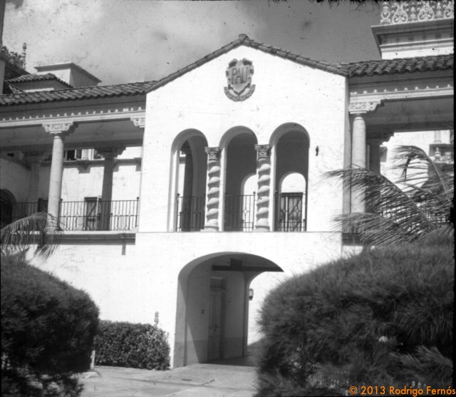 Interior- PAU