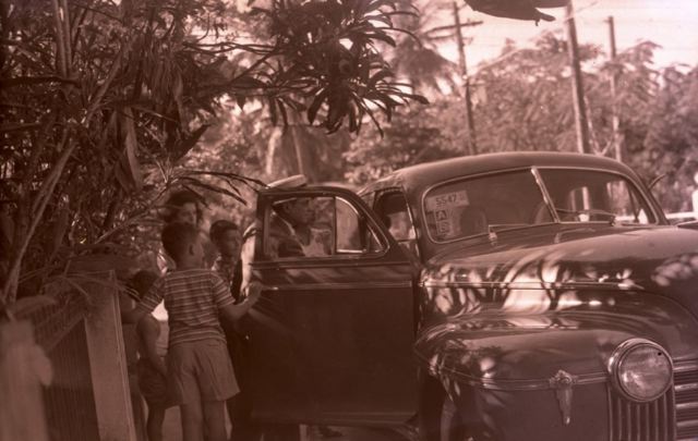 foto20-19 family car 1942 <fix 
