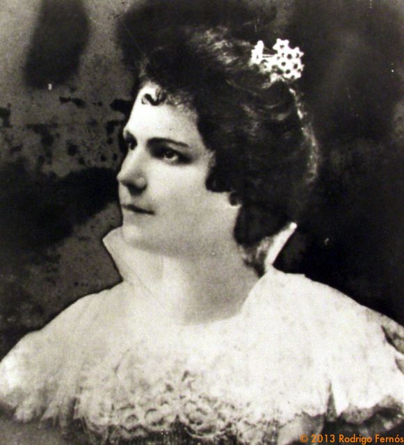 P6245832